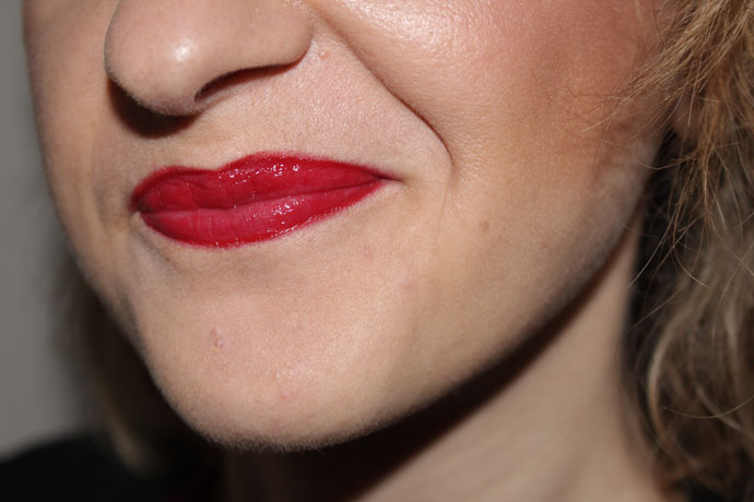 Lips Colored with Rouge Allure Gloss Pirate by Chanel