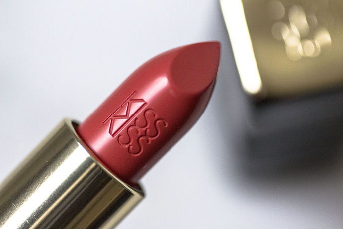 Guerlain | KissKiss Shaping Cream Lip Color in 342 Fancy Kiss (Detail)