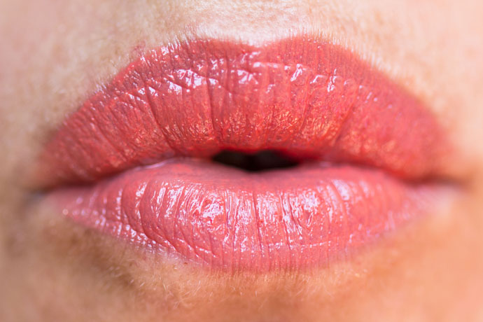 Guerlain | KissKiss Shaping Cream Lip Color in 342 Fancy Kiss (Swatch)