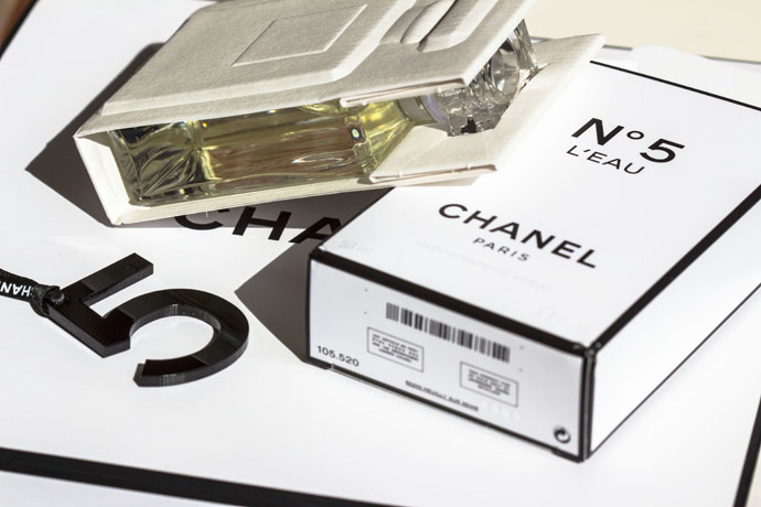 Chanel | No.5 L'Eau Package