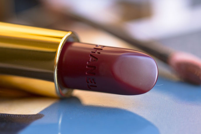 Chanel | Rouge Allure in 247 Ultraberry