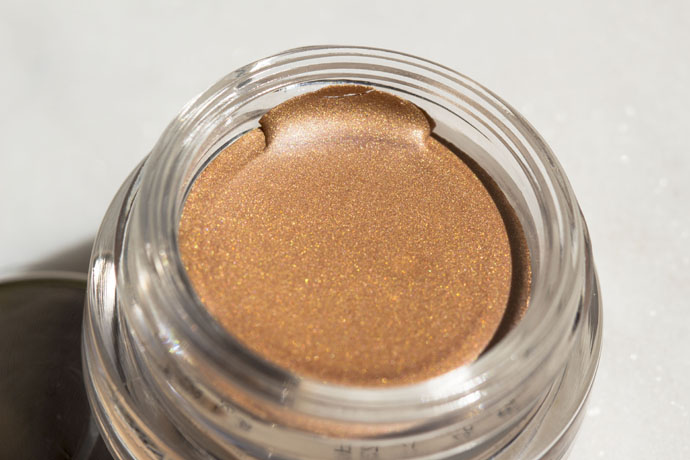 Jane Iredale | Smooth Affair for Eyes in Gold