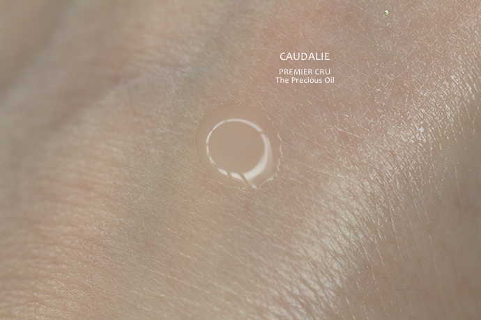 Caudalie | Premier Cru - The Serum (swatch)