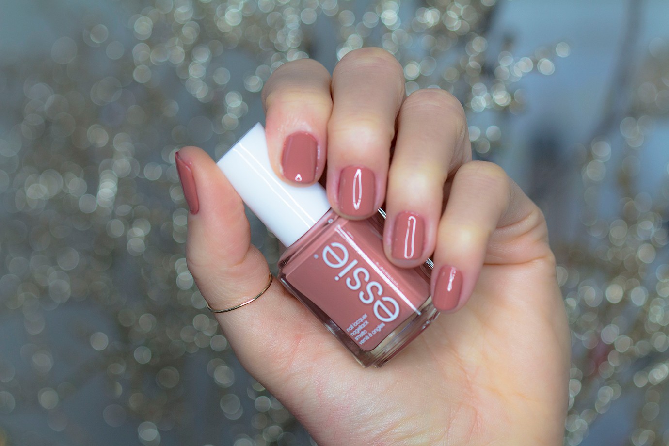 Essie Winter 2017 Boanoro