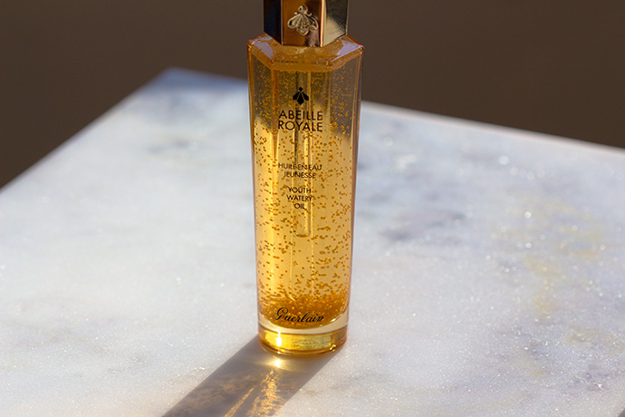 Guerlain | Abeille Royale Youth Watery Oil (texture)